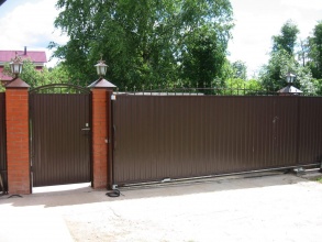 Дистанционное управление с откатными воротами - пример 8 фото в Симферополе